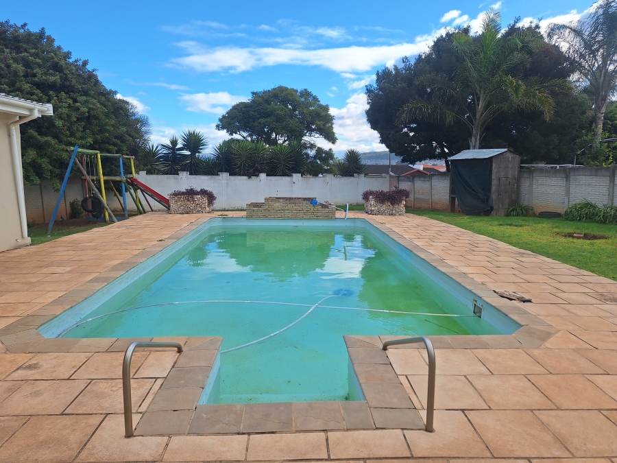 4 Bedroom Property for Sale in Vanes Estate Eastern Cape